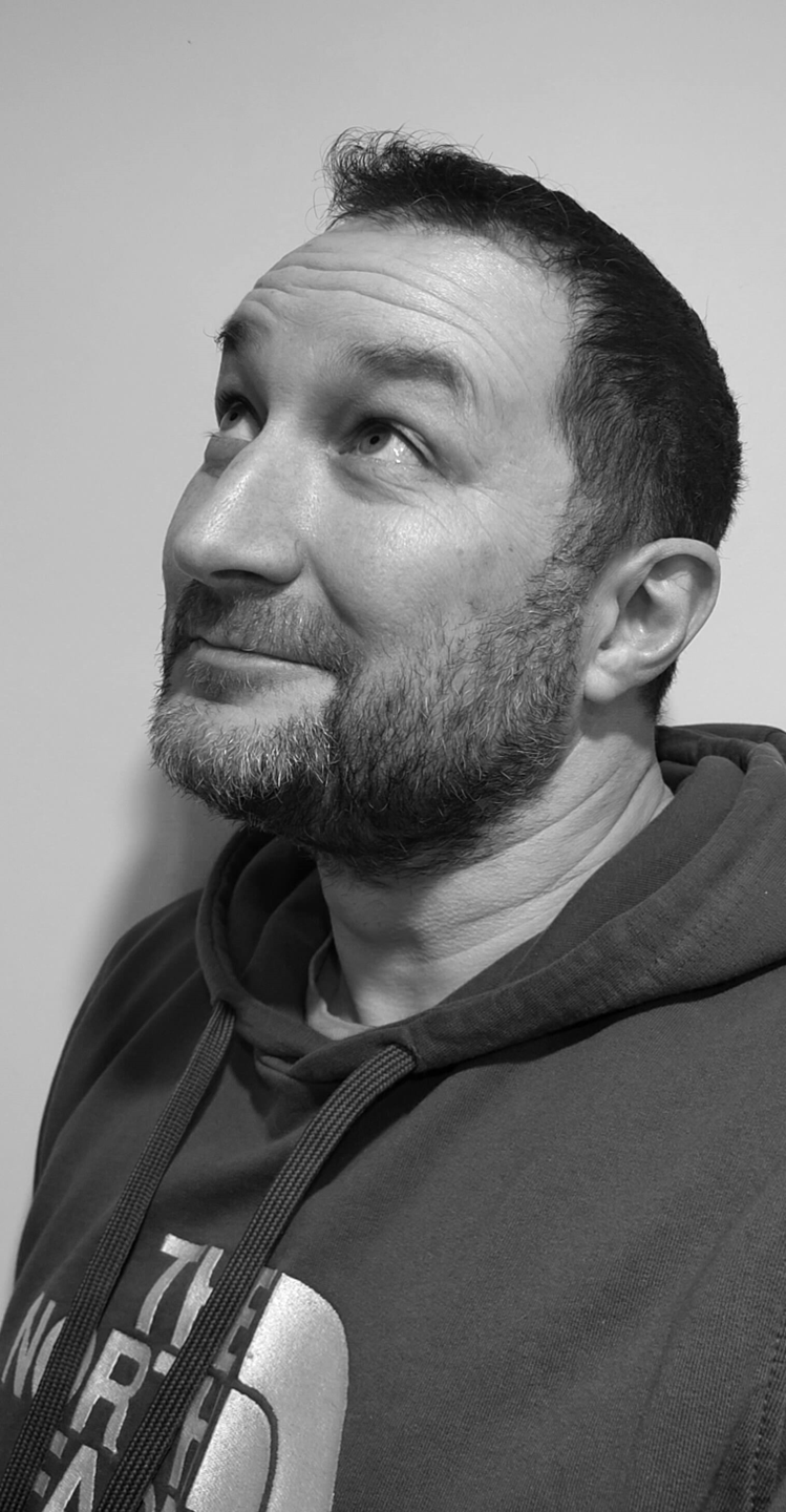 Portrait de Thierry Pigot, consultant IA pour TPE/PME, agences web et freelances dans l'Ouest